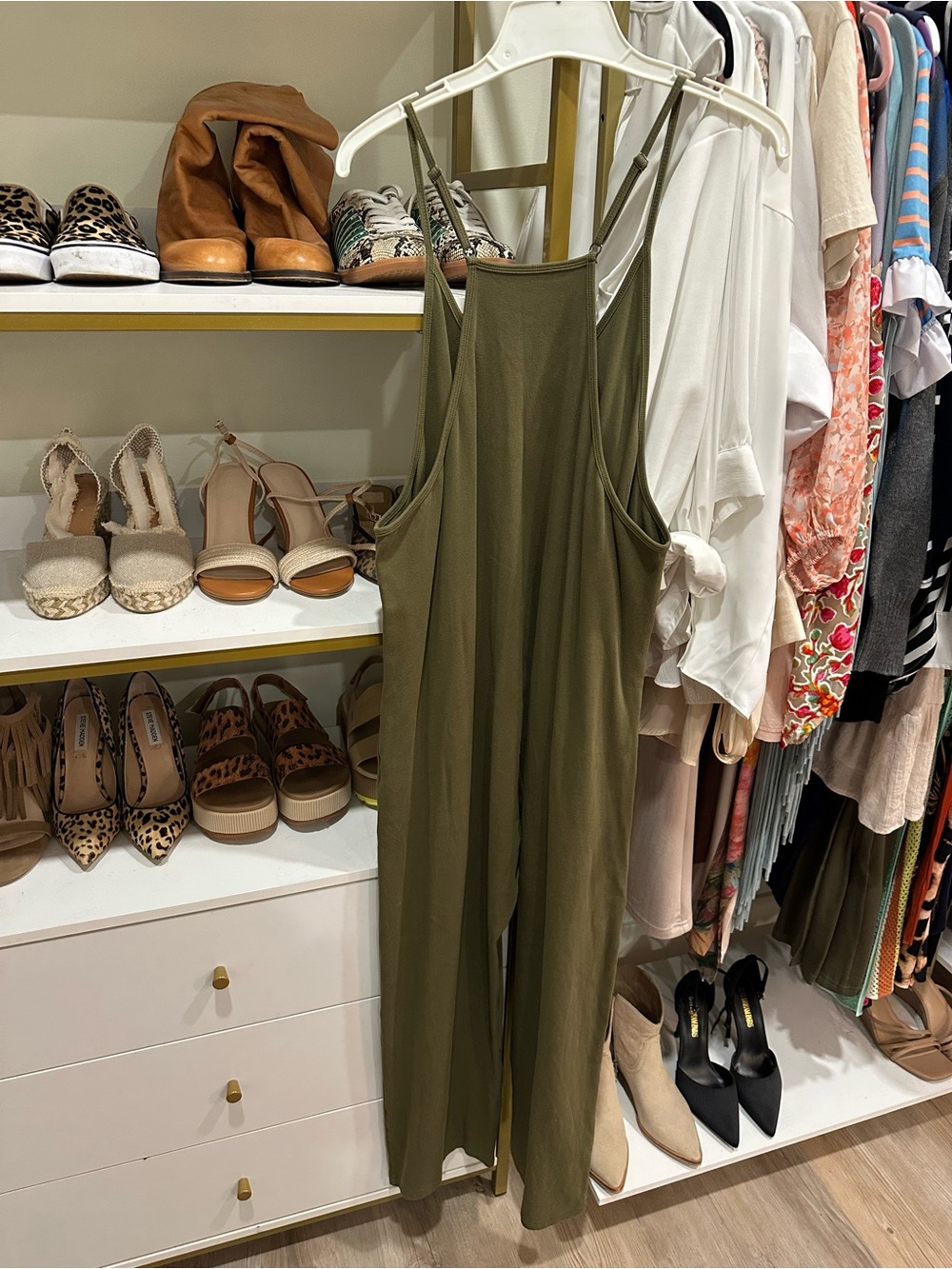 Olive Green Wide-Leg Jumpsuit with Pockets - Picture 8 of 8